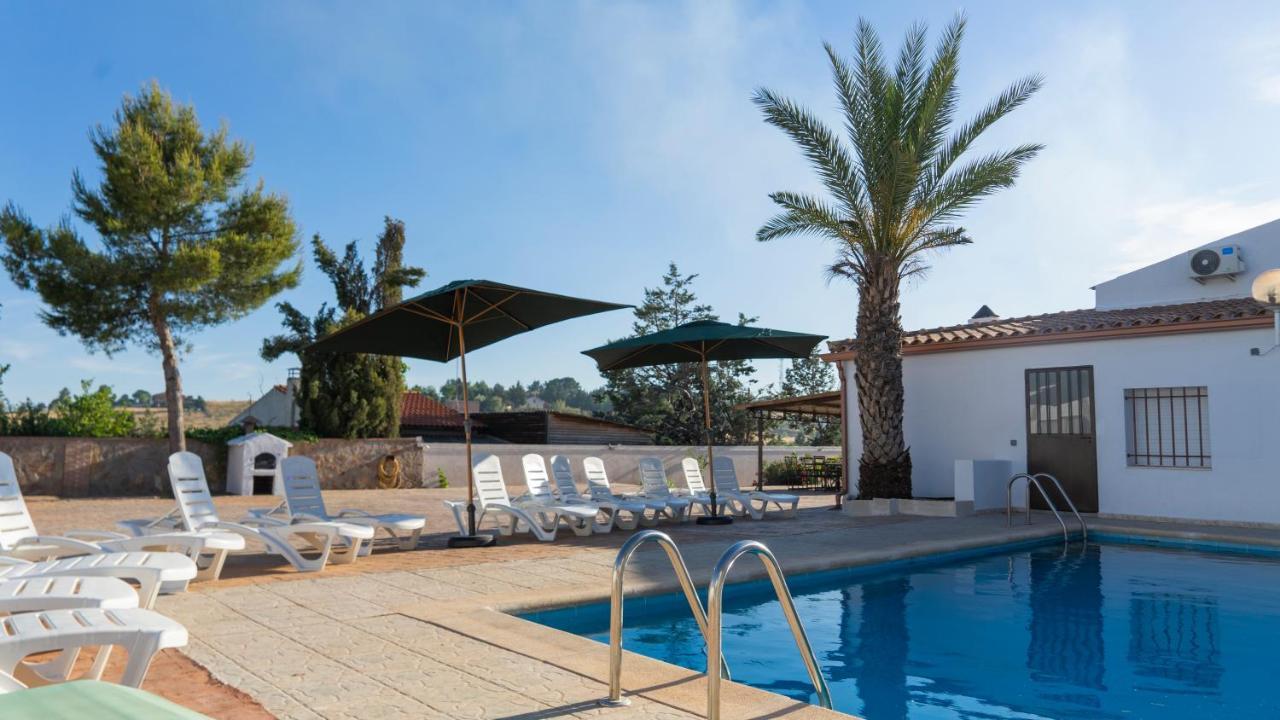 Villa Las Tres Hermanas Albarreal De Tajo By Toledo Ap מראה חיצוני תמונה